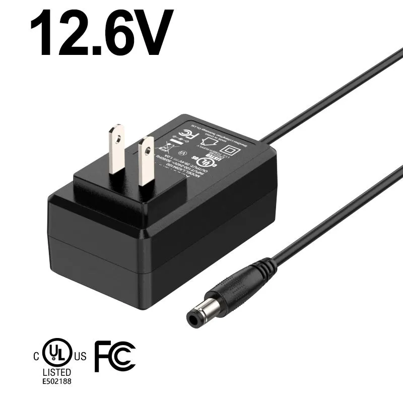 12,6 V 2A falra szerelhető elektromos robogó tápegység adapter