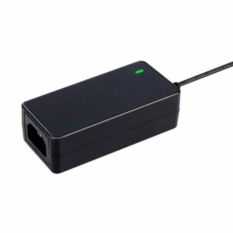 180 W-os asztali hálózati adapter