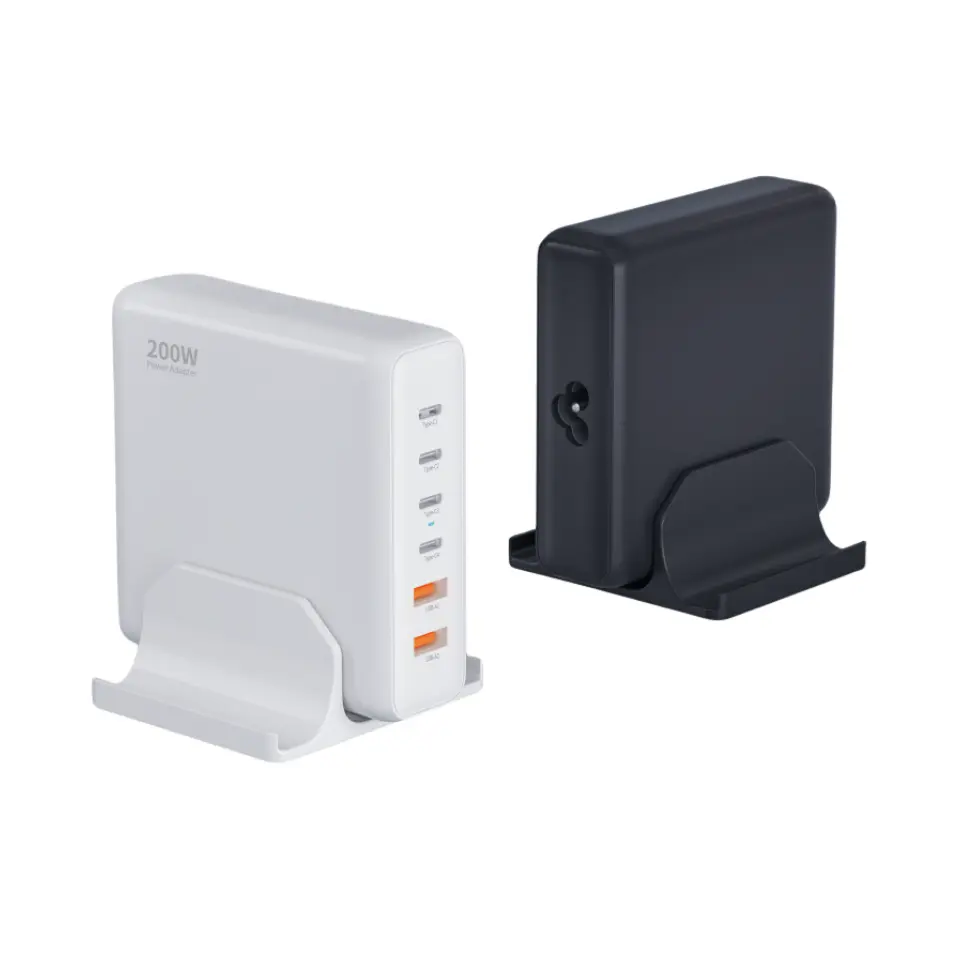 200 W-os asztali PD töltő 6 C típusú porttal