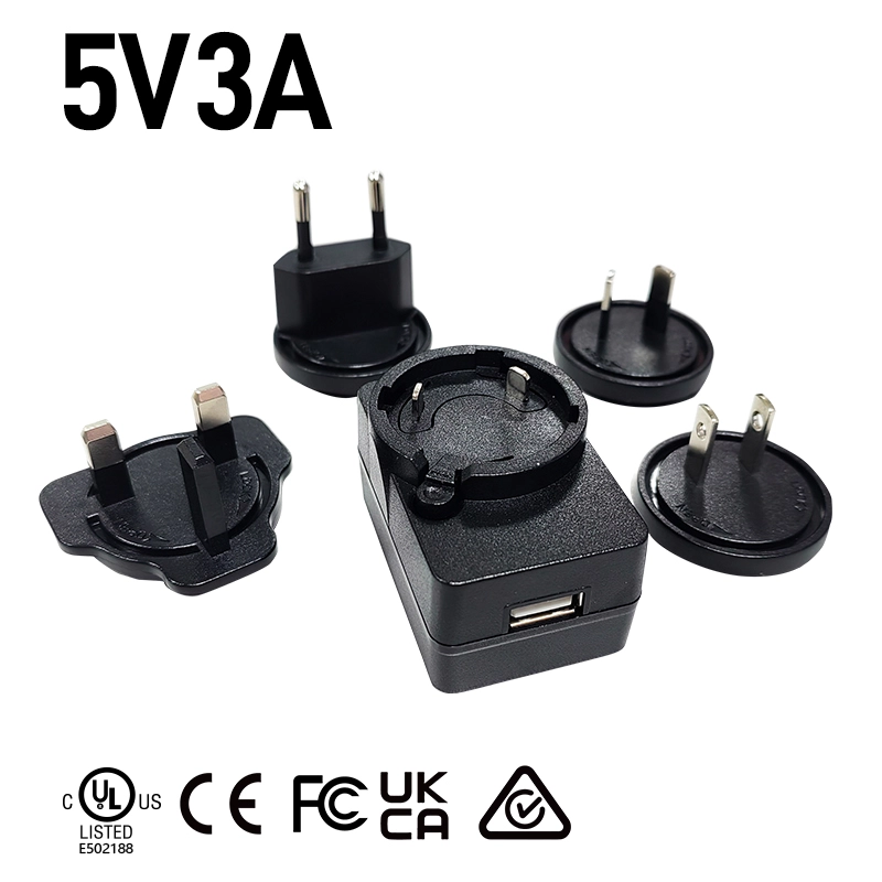 5V 3A cserélhető csatlakozós USB töltő